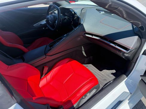 Used 2023 Chevrolet Corvette Stingray Coupe w/ Z51 Performance Package image 28