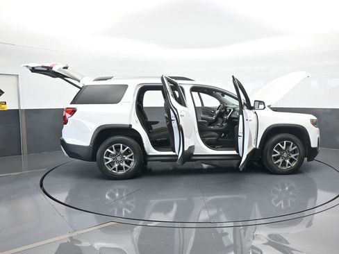 Used 2022 GMC Acadia SLE w/ Driver Convenience Package image 74