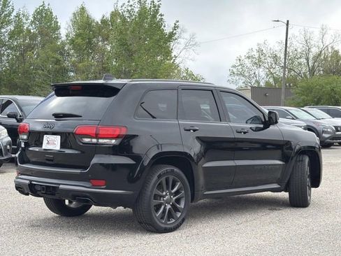 Used 2019 Jeep Grand Cherokee High Altitude RWD image 9