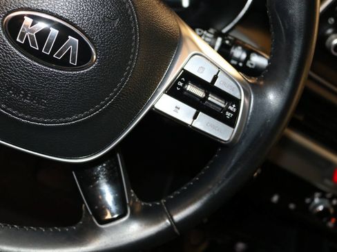 Used 2020 Kia Telluride S FWD image 35
