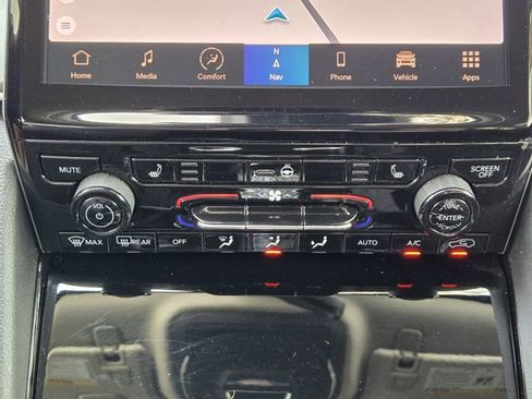 Certified 2023 Jeep Grand Cherokee Limited RWD image 20