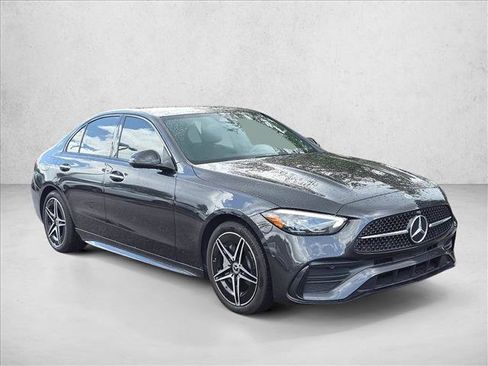 Used 2025 Mercedes-Benz C 300 Sedan image 3