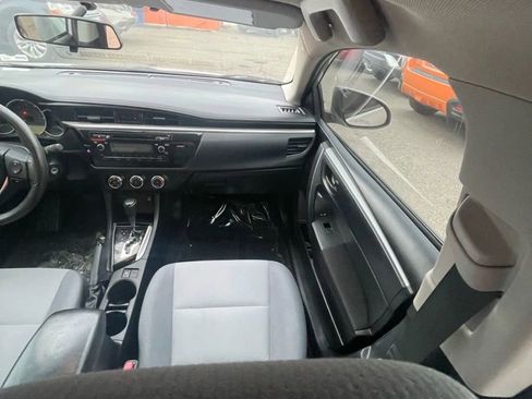Used 2014 Toyota Corolla L image 26