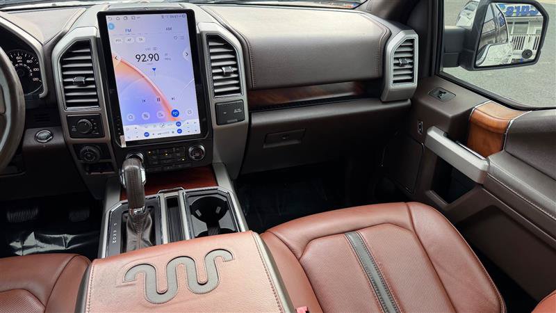 Used 2019 Ford F150 King Ranch w/ Equipment Group 601A Luxury AWD/4WD image 20