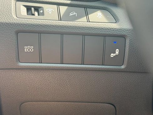 Used 2014 Hyundai Santa Fe GLS w/ Premium Package 05 FWD image 21