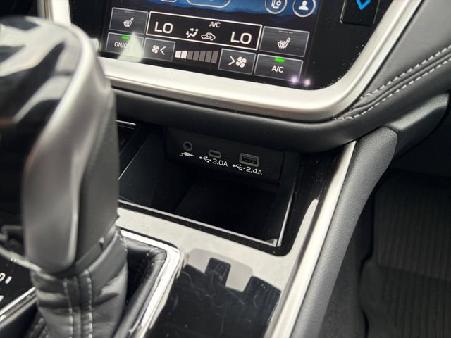 Certified 2025 Subaru Outback Premium AWD/4WD image 23