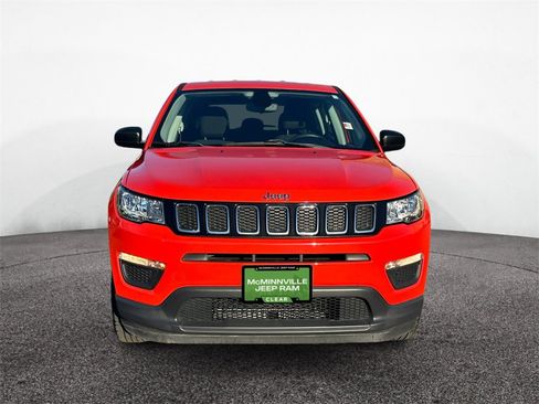 Certified 2018 Jeep Compass Sport w/ Tech Group image 8