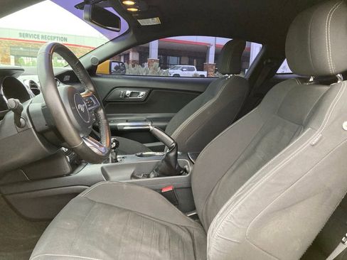 Used 2016 Ford Mustang GT w/ GT Performance Package RWD image 9