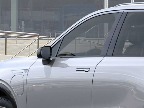 New 2026 Cadillac Vistiq Luxury image 12