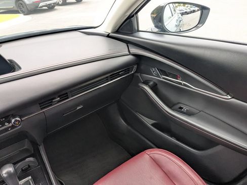 Used 2024 MAZDA CX-30 AWD 2.5 S w/ Preferred Package image 17