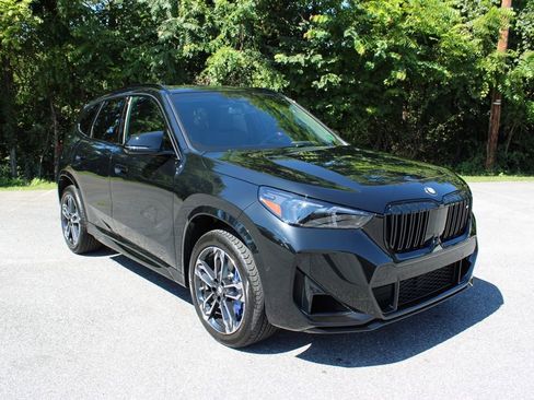 New 2026 BMW X1 M35i image 2