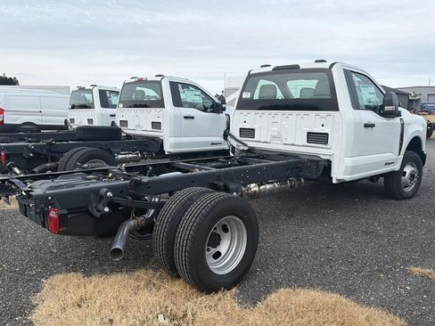 New 2026 Ford F350 XL image 3