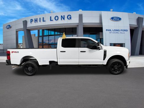 Certified 2023 Ford F250 XL w/ STX Appearance Package AWD/4WD image 6