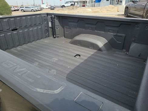 Used 2024 GMC Sierra 2500 Denali image 26