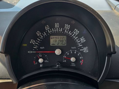 Used 2003 Volkswagen Beetle GLS FWD image 22