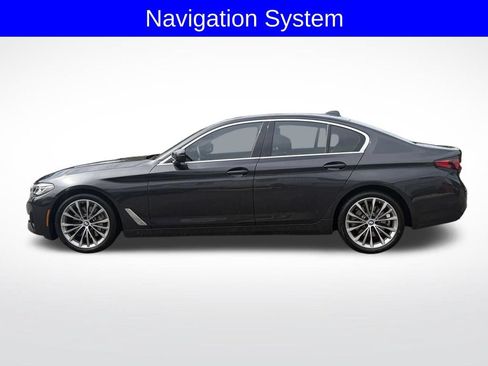 Used 2023 BMW 530i w/ Convenience Package RWD image 4