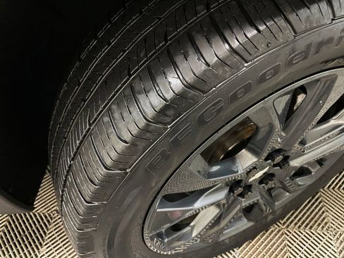 Used 2020 Chevrolet Traverse RS w/ LPO, Floor Liner Package AWD/4WD image 50