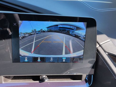 Used 2024 Chevrolet Corvette Stingray Premium Conv w/ Z51 Performance Package image 24