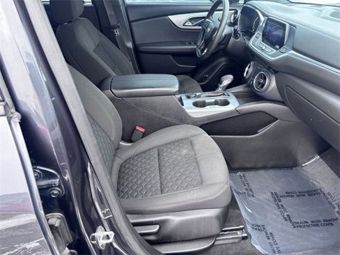 Used 2021 Chevrolet Blazer LT image 28
