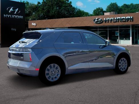 New 2025 Hyundai Ioniq 5 XRT image 13