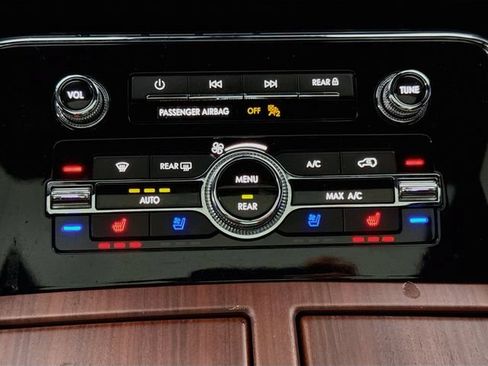 Used 2022 Lincoln Navigator L Reserve AWD/4WD image 17