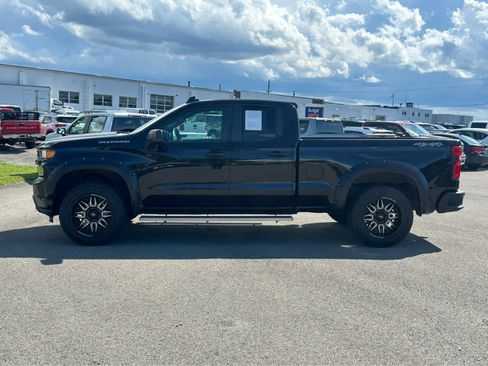 Used 2021 Chevrolet Silverado 1500 Custom AWD/4WD image 4