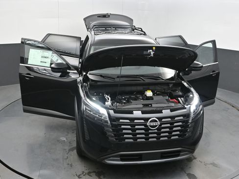 New 2026 Nissan Pathfinder SL FWD image 40