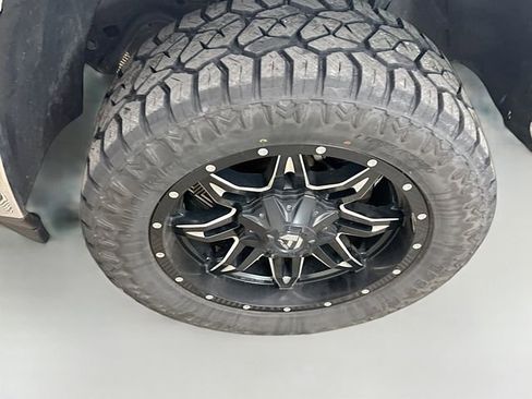 Used 2011 Chevrolet Silverado 2500 LT w/ Interior Plus Package image 29