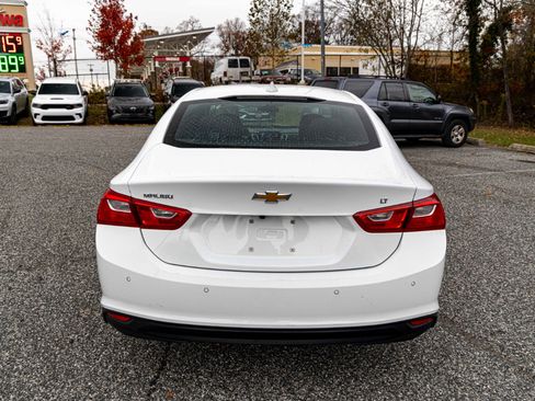 Used 2024 Chevrolet Malibu LT image 5
