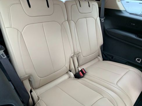 Certified 2021 Jeep Grand Cherokee L Limited image 15