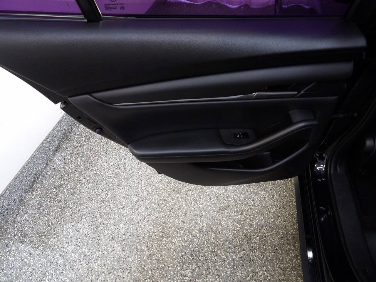 Used 2020 MAZDA MAZDA3 Sedan w/ Select Package FWD image 9