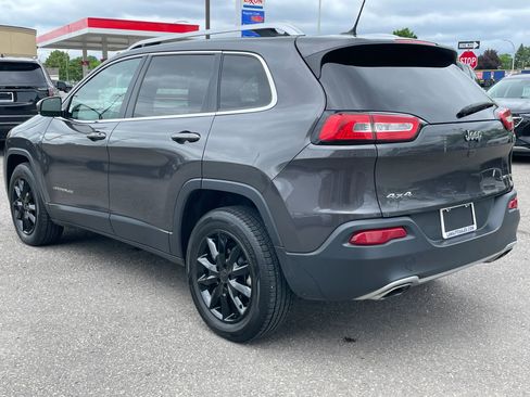 Used 2015 Jeep Cherokee Limited AWD/4WD image 7