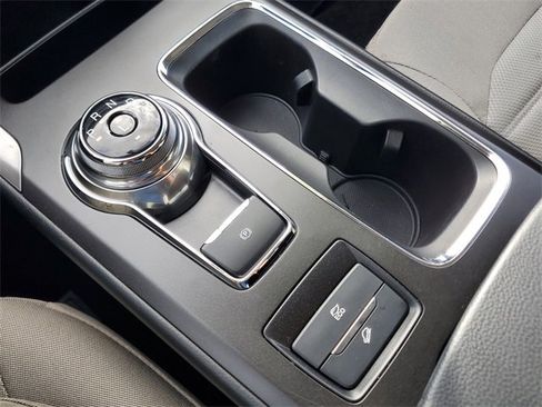 Used 2018 Ford Fusion S image 25