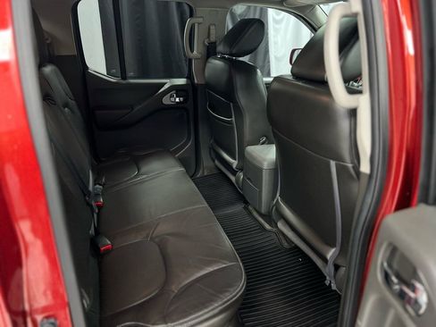 Used 2016 Nissan Frontier PRO-4X w/ Pro-4x Luxury Package image 25