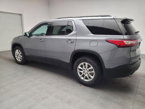 Used 2019 Chevrolet Traverse LT FWD image 3