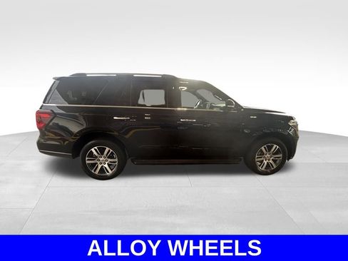Certified 2024 Ford Expedition Limited image 3