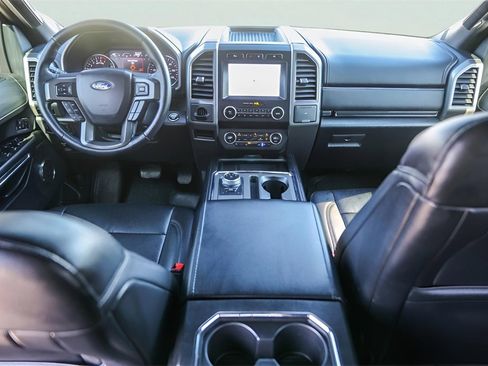 Used 2020 Ford Expedition Max XLT w/ Equipment Group 202A image 29