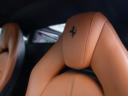 Used 2020 Ferrari F8 Tributo image 52