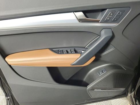 Used 2024 Audi Q5 2.0T Premium Plus w/ Premium Plus Package image 19