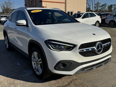 Used 2021 Mercedes-Benz GLA 250 w/ Premium Package image 3