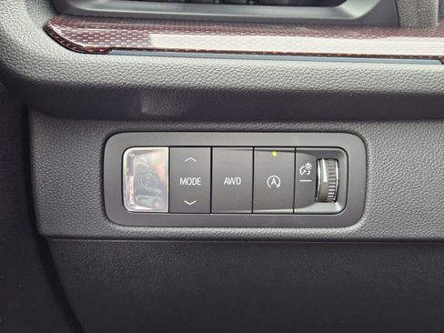 New 2026 Chevrolet Traverse Z71 w/ Driver Confidence Package image 24