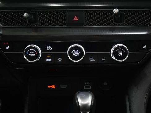 Used 2023 Acura Integra A-Spec image 16