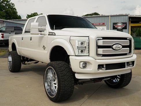 Used 2016 Ford F250 Platinum AWD/4WD image 38