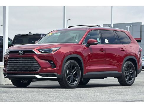 New 2026 Toyota Grand Highlander AWD Hybrid image 8