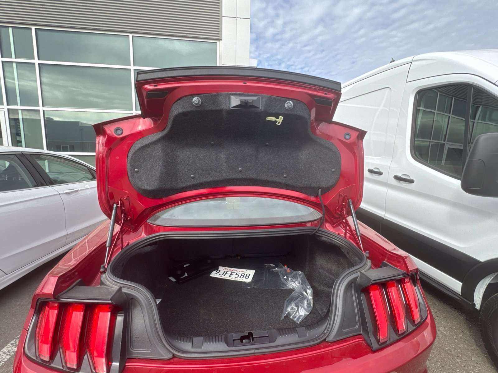 Used 2022 Ford Mustang Coupe w/ Equipment Group 101A RWD image 18