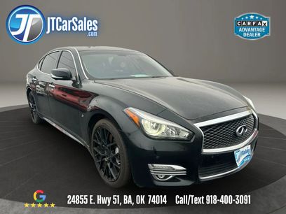 Used 2017 INFINITI Q70 L 3.7