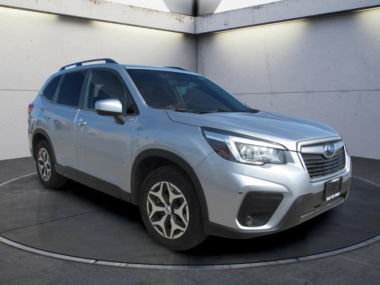 Used 2020 Subaru Forester Premium AWD/4WD image 2