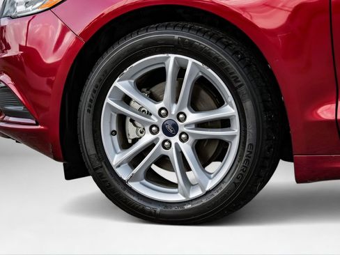 Used 2018 Ford Fusion SE w/ Fusion SE Technology Package image 53