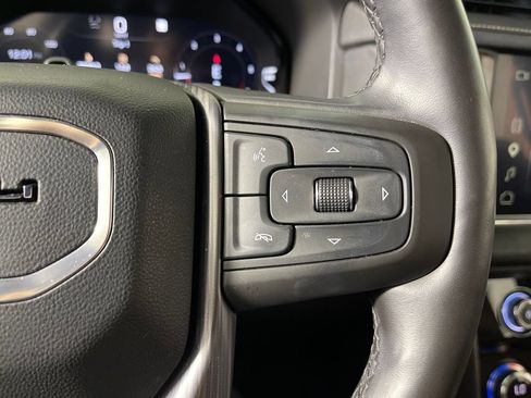 Used 2023 GMC Yukon Denali Ultimate AWD/4WD image 29