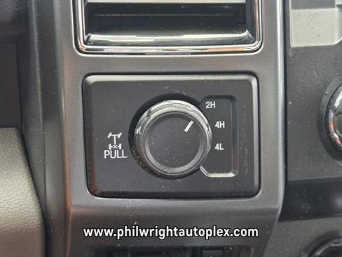 Used 2022 Ford F250 XLT w/ Black Appearance Package AWD/4WD image 24